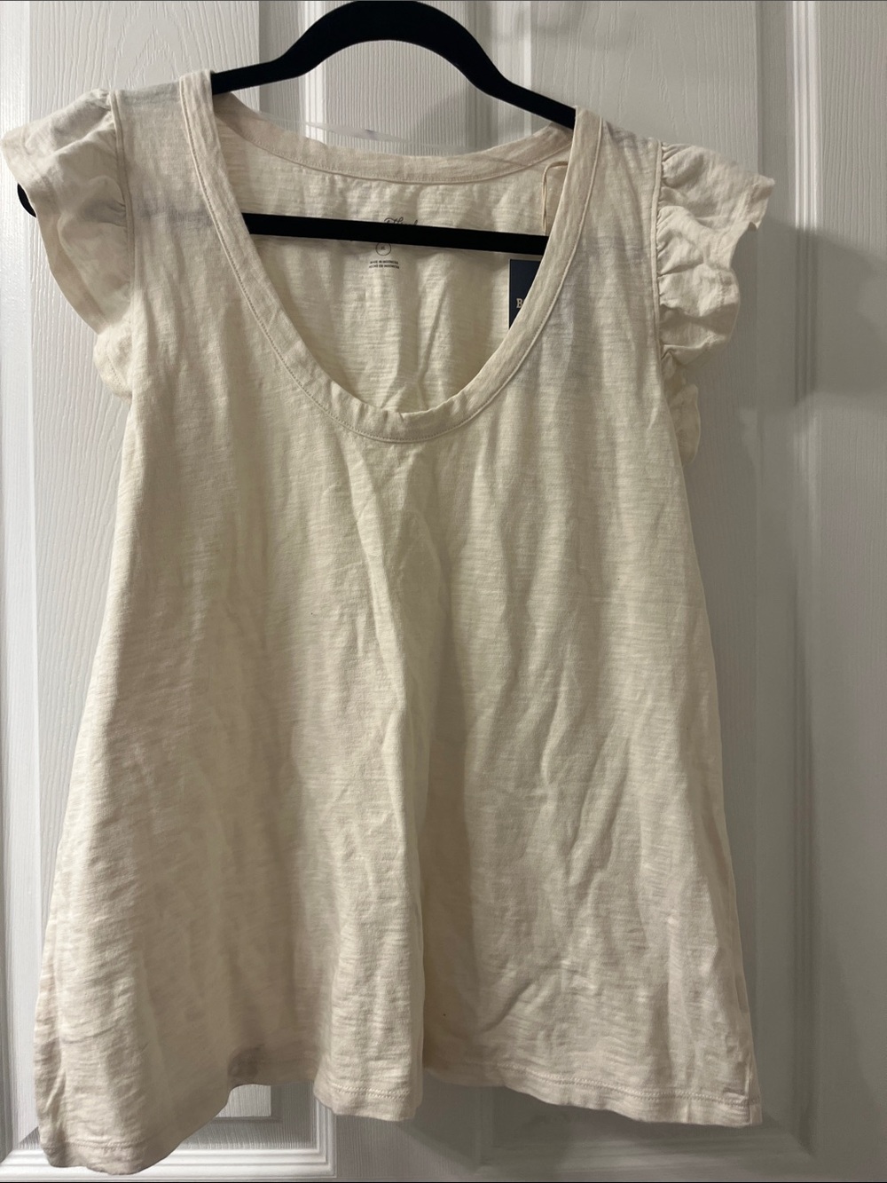 Universal Thread Cream Ruffle Cap Sleeve Scoop Neck Top